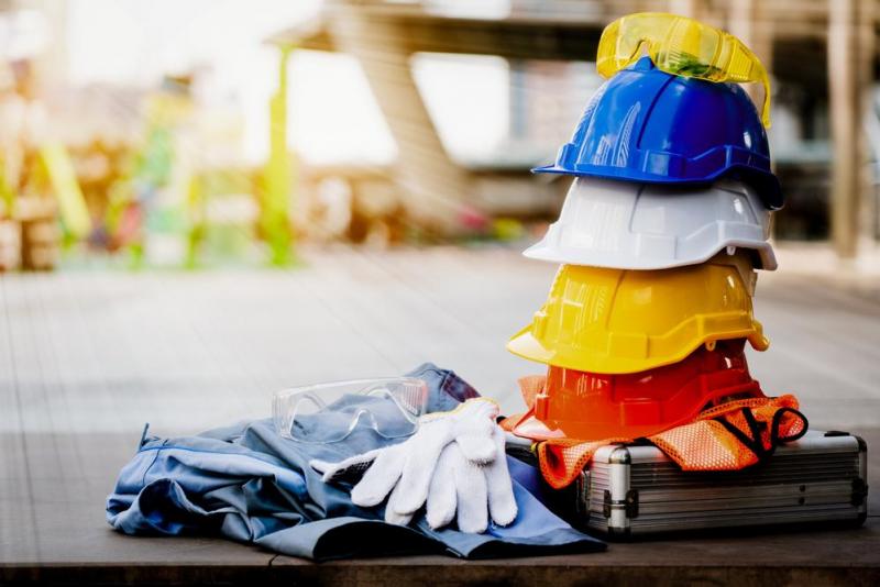 Comment choisir vos v&ecirc;tements de travail &agrave; Haisnes ?